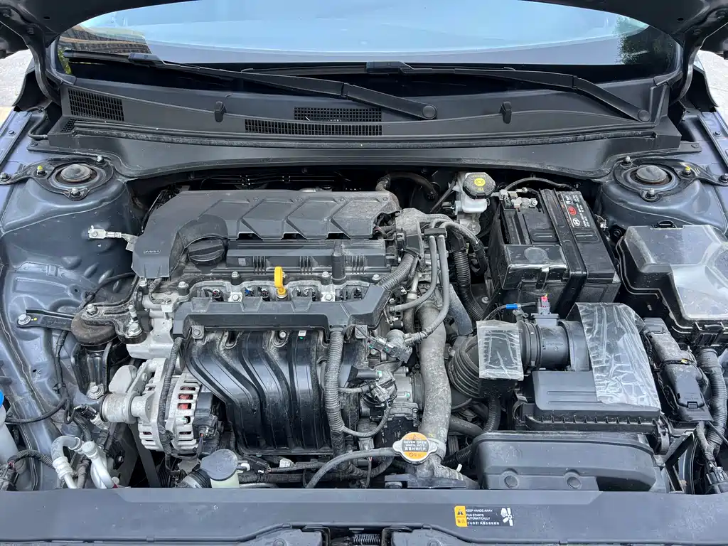 Hyundai Elantra 2024