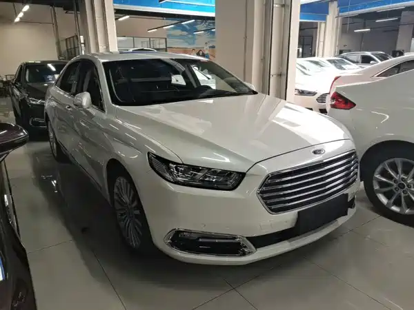 Ford Taurus 2018