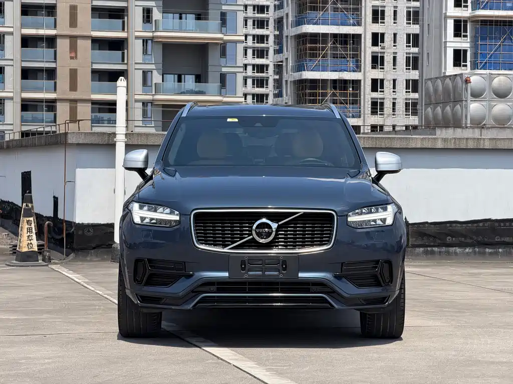 Volvo XC90 2018 — фото 2