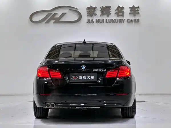 BMW 5 Series 2012
