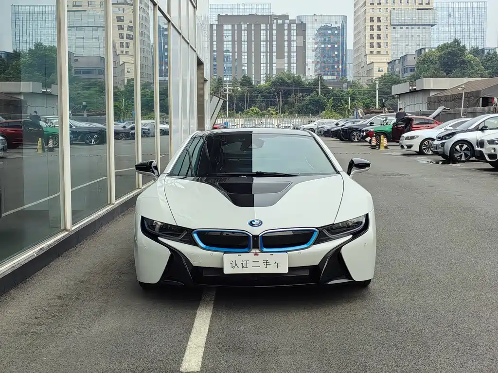 BMW i8 2016