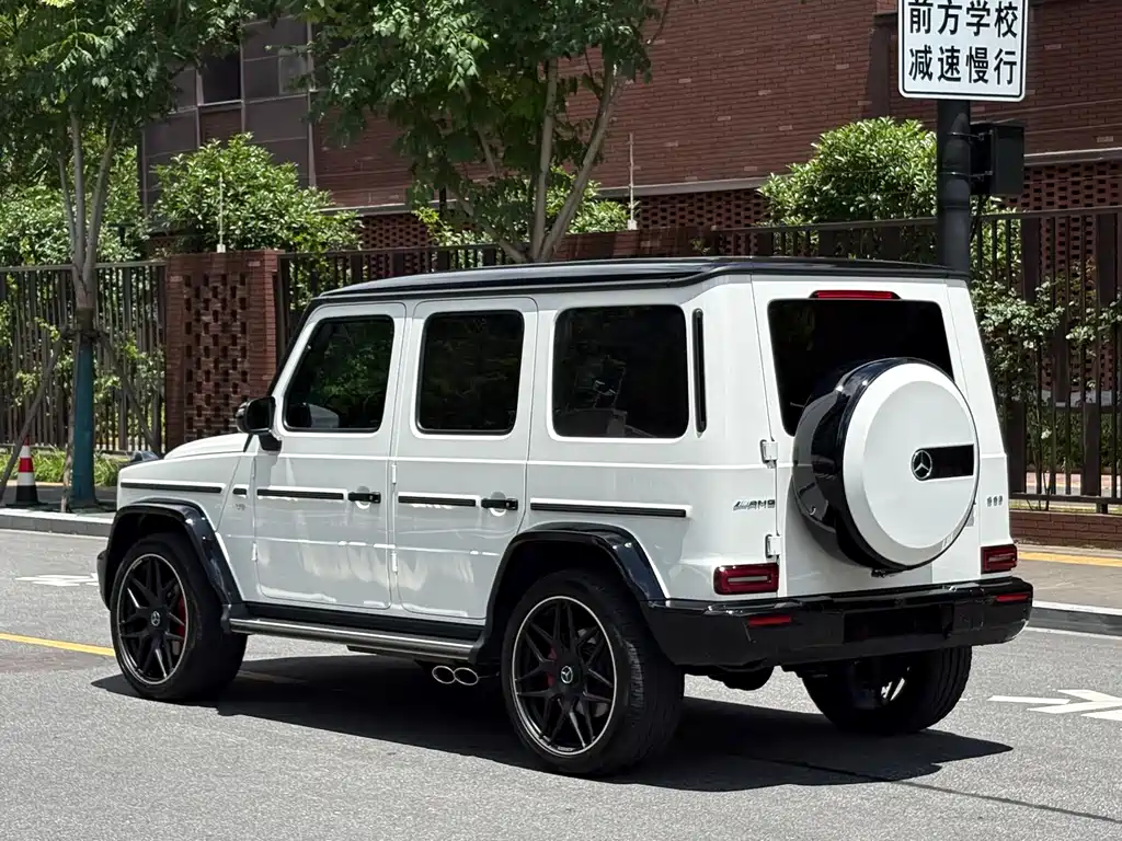 Mercedes-Benz G-Class 2023