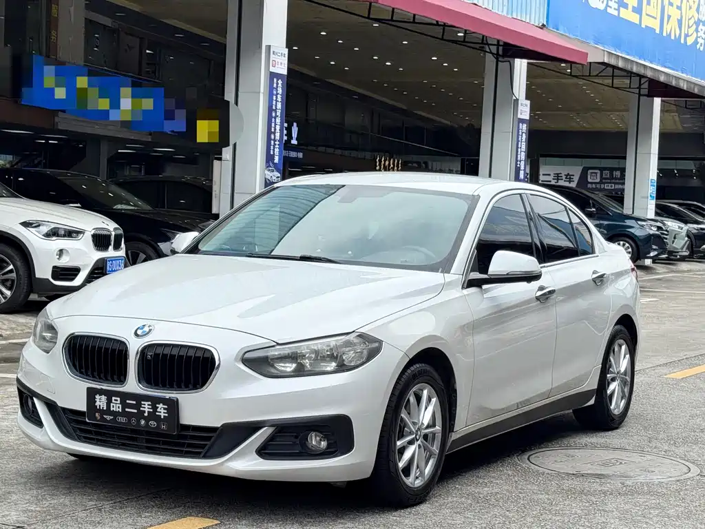 BMW 1 Series 2017 — фото 1
