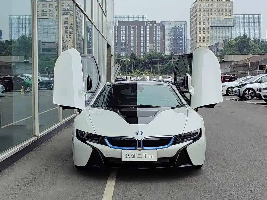 BMW i8 2016