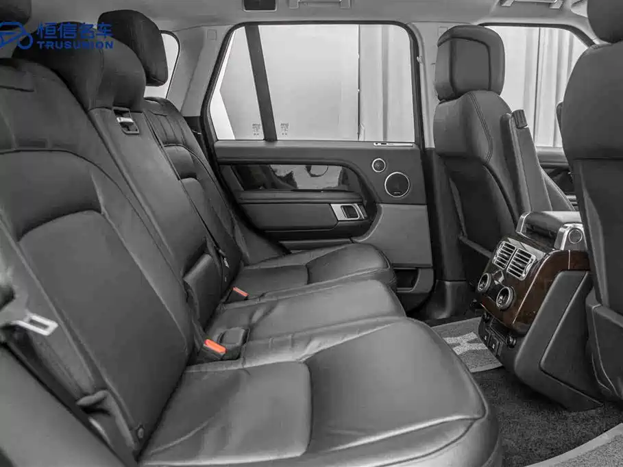 Land Rover Range Rover 2021 — фото 16