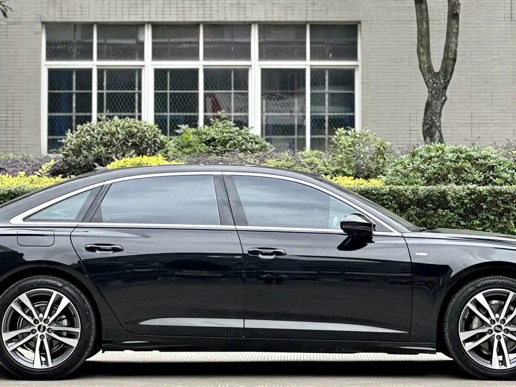Audi A6L 2024 — фото 9