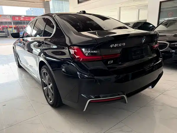 BMW i3 2024