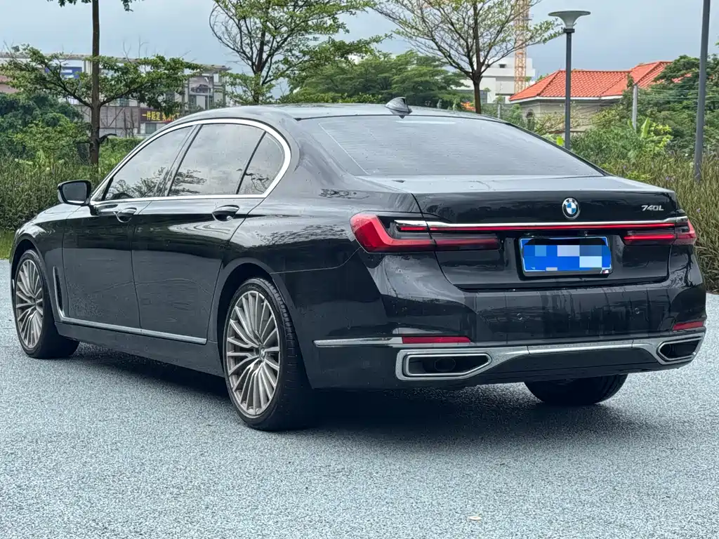 BMW 7 Series 2022