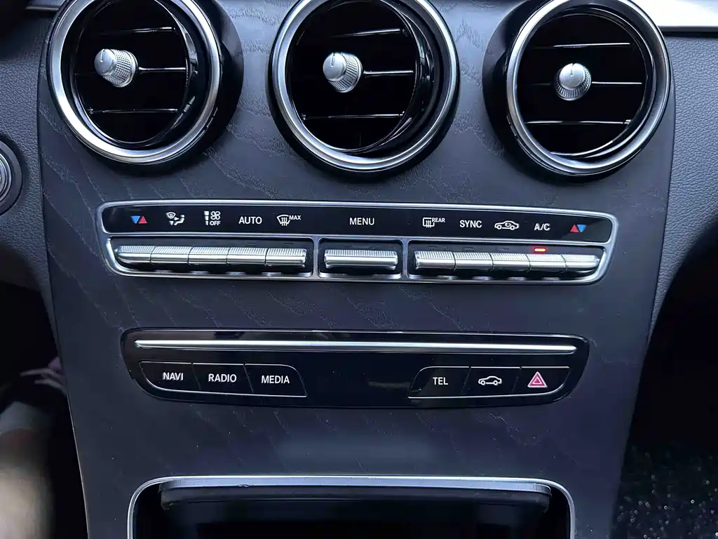 Mercedes-Benz C-Class 2021 — фото 19