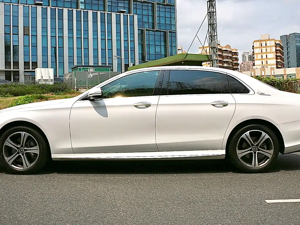 Mercedes-Benz E-Class 2019