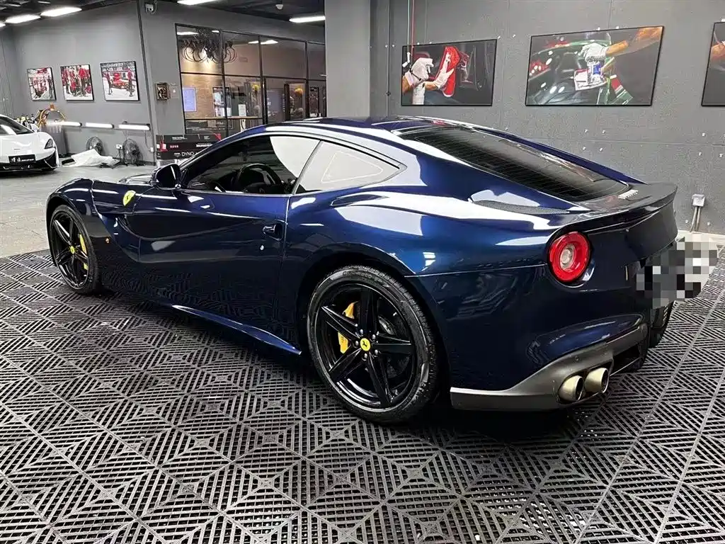 Ferrari F12berlinetta 2014 — фото 3