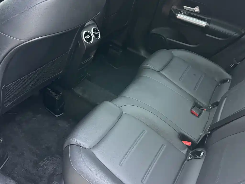 Mercedes-Benz GLA 2021 — фото 22