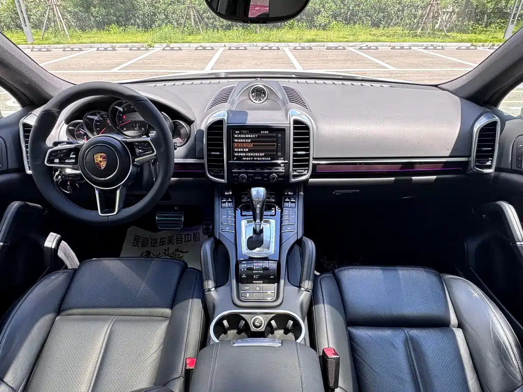 Porsche Cayenne 2015