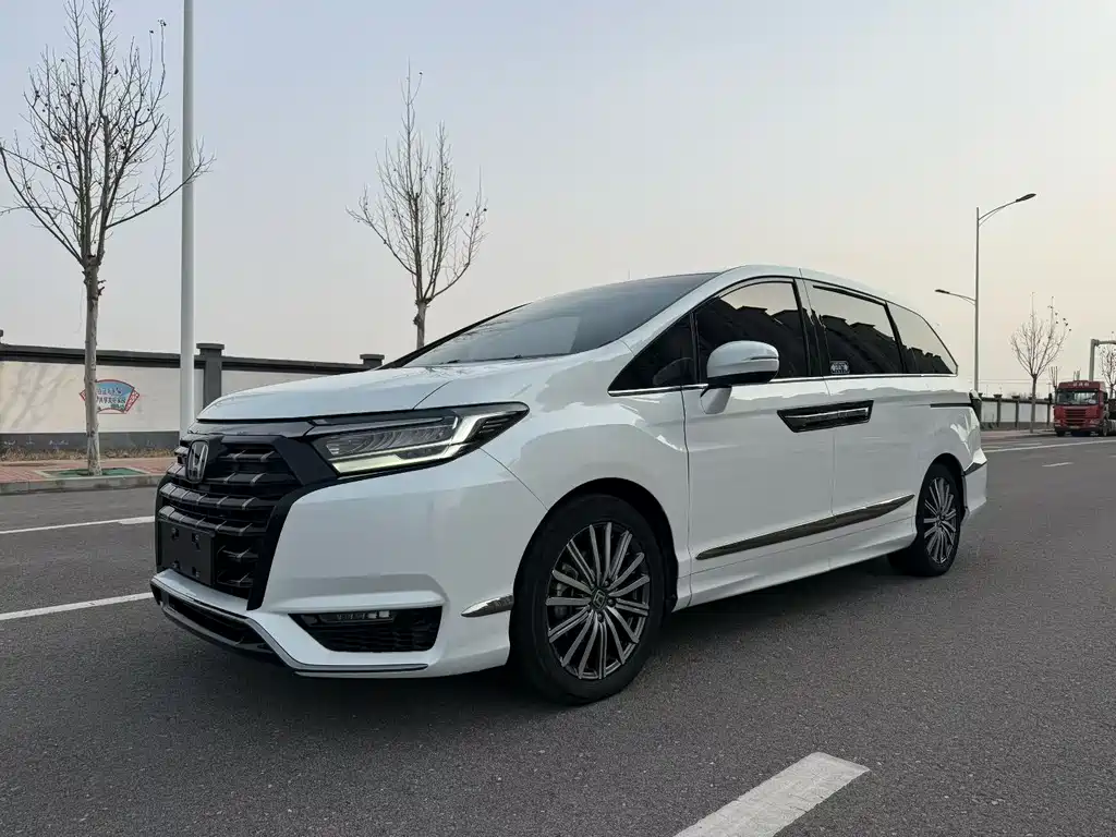 Honda Elysion 2023