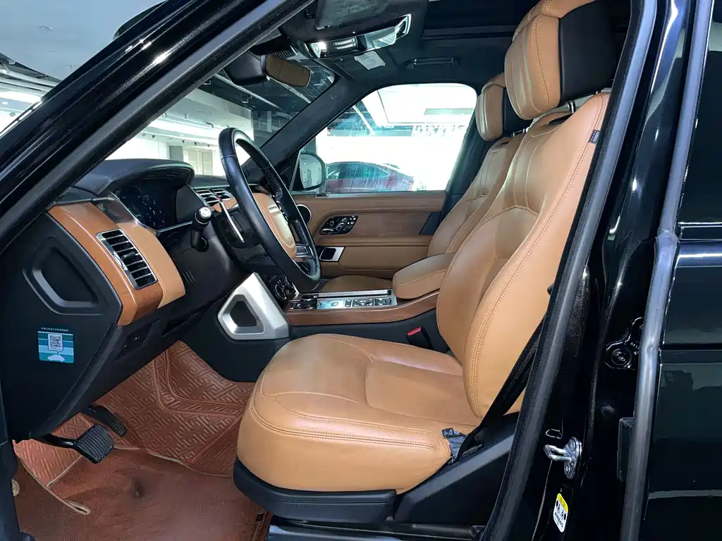Land Rover Range Rover 2019 — фото 13