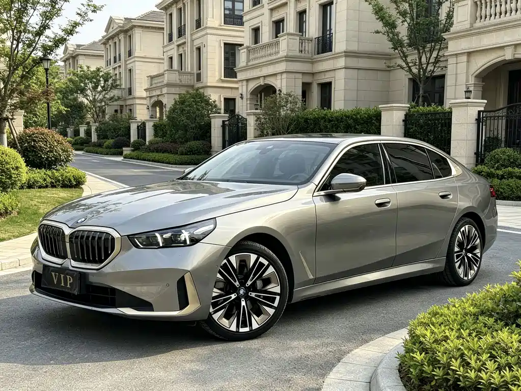BMW 5 Series 2025