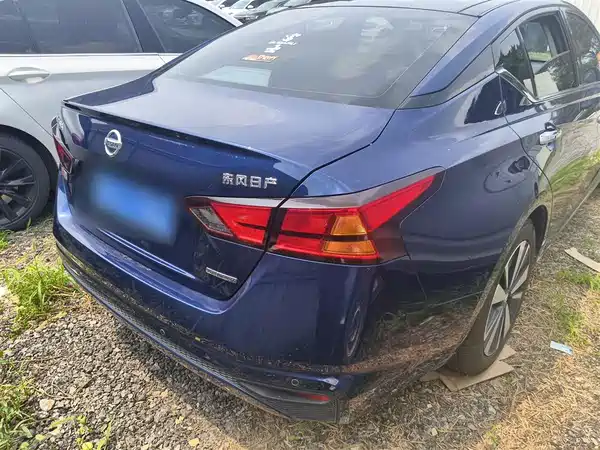 Nissan Teana 2021