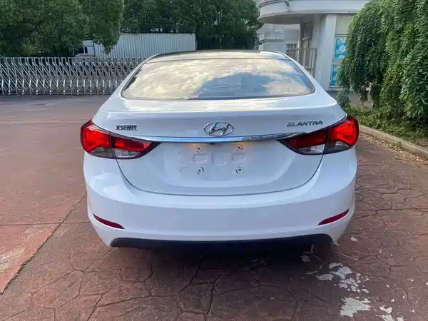 Hyundai Elantra Langdong 2017