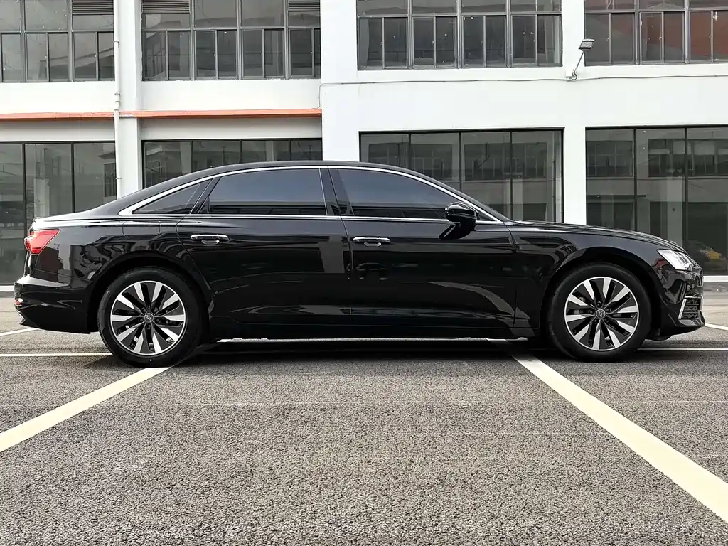 Audi A6L 2020 — фото 4