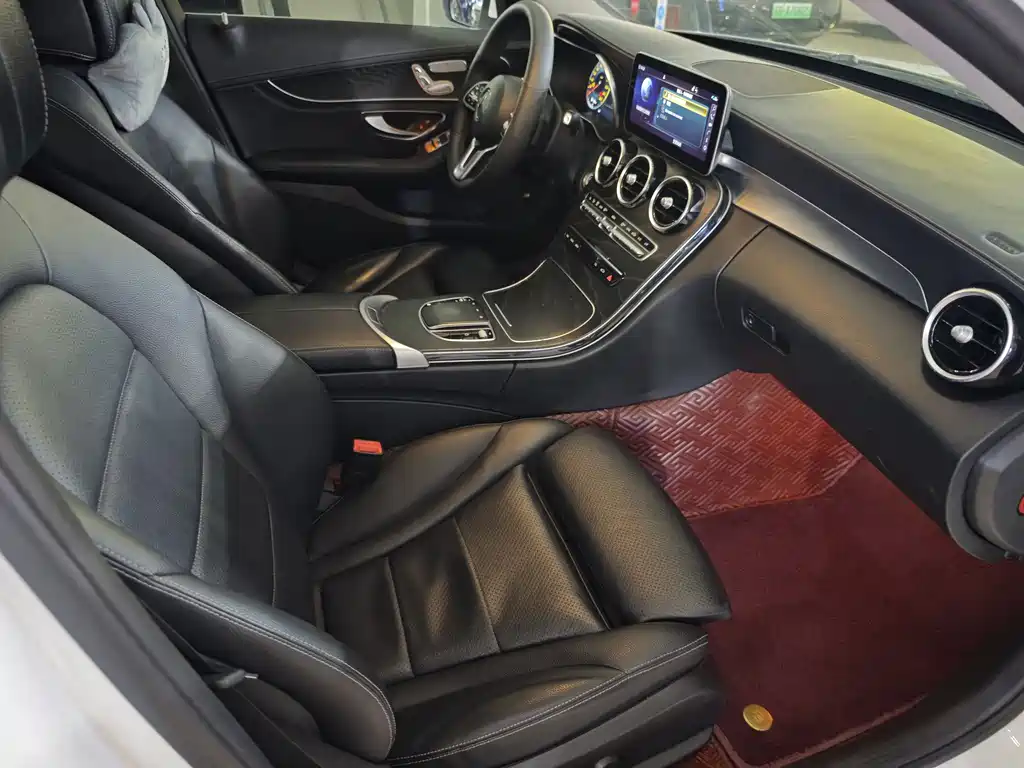 Mercedes-Benz C-Class 2019