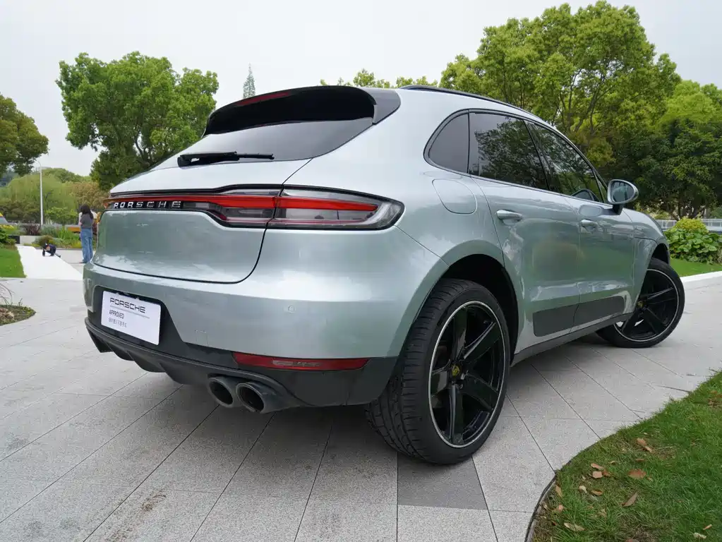 Porsche Macan 2021 — фото 19