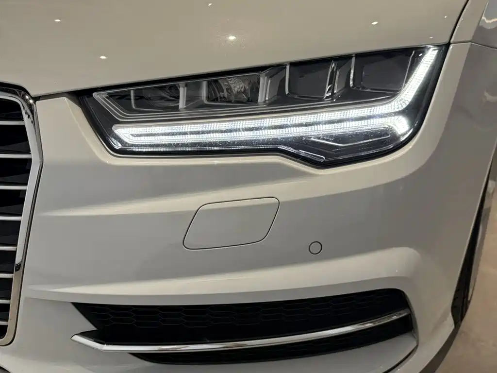 Audi A7 2017 — фото 8
