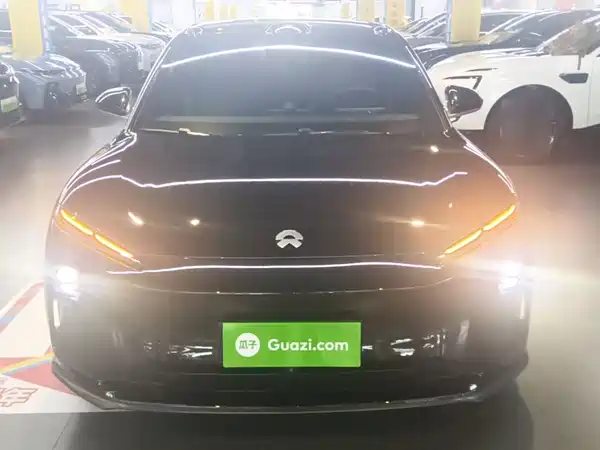 NIO ET5T 2025