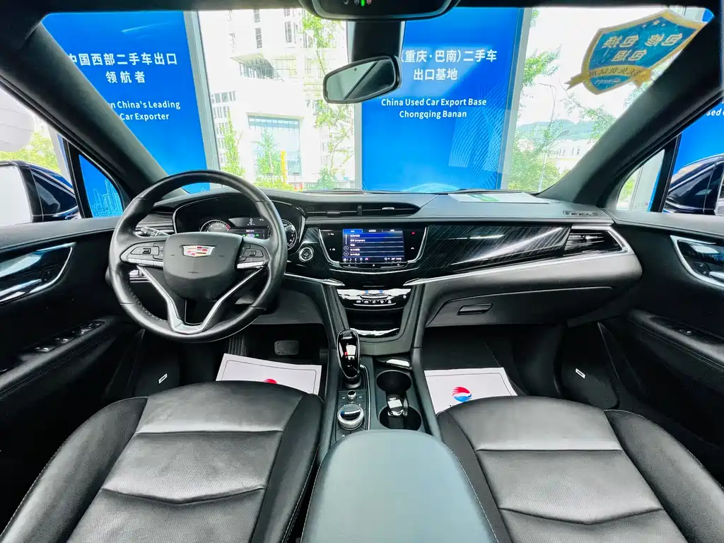 Cadillac XT6 2021 — фото 20