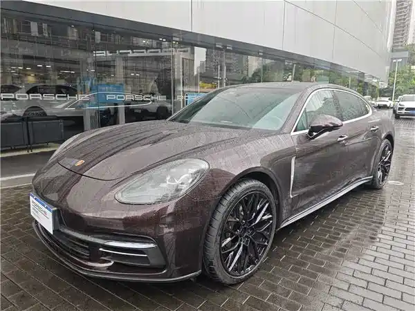 Porsche Panamera 2018