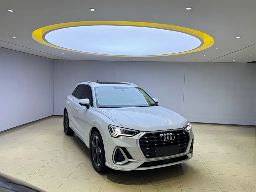 Audi Q3 2022