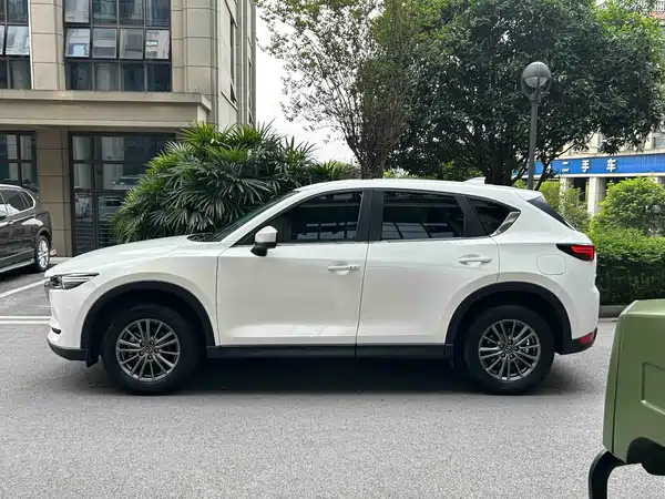 Mazda CX-5 2021