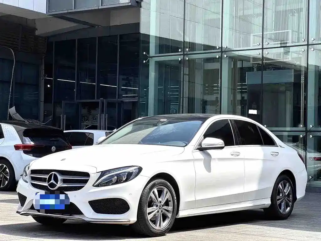 Mercedes-Benz C-Class 2018
