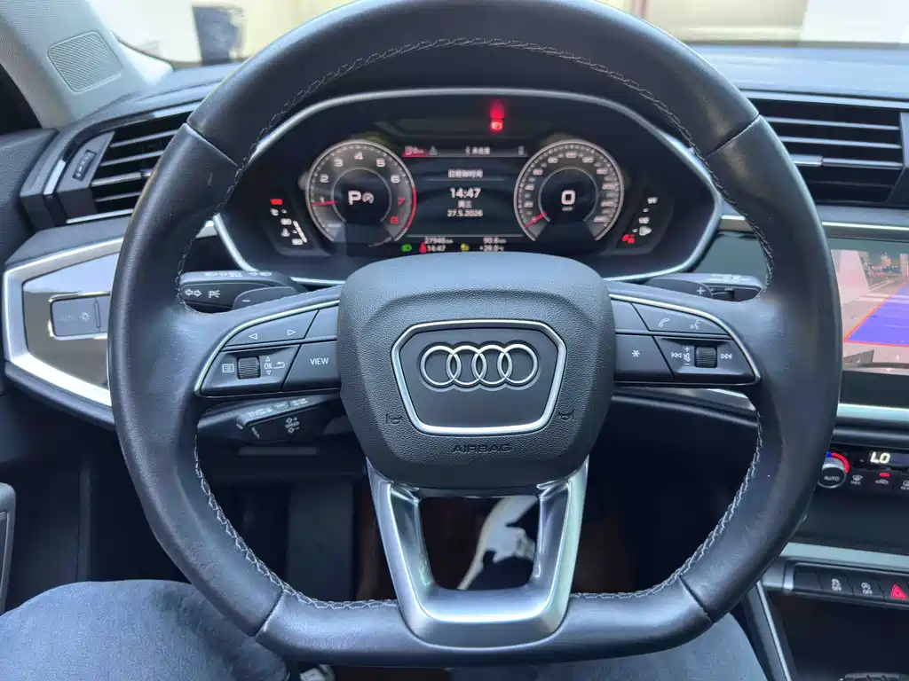 Audi Q3 2022 — фото 14
