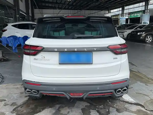 Geely Binyue 2022