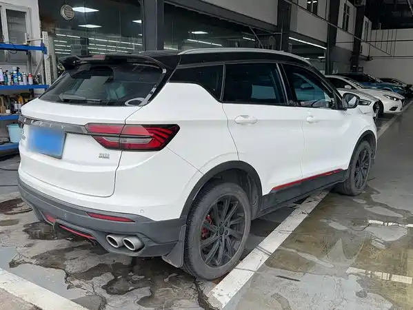 Geely Binyue 2022