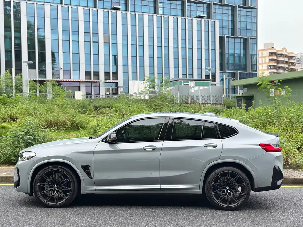 BMW X4 M 2022 — фото 10