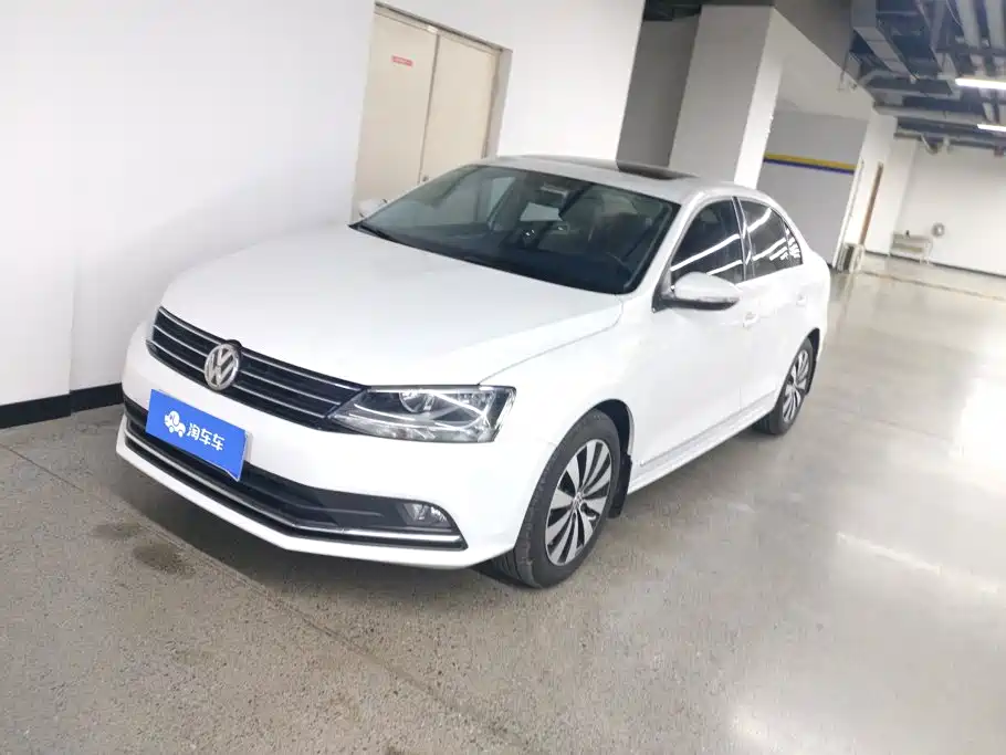 Volkswagen Sagitar 2017