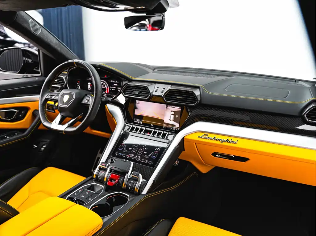 Lamborghini Urus 2021 — фото 7