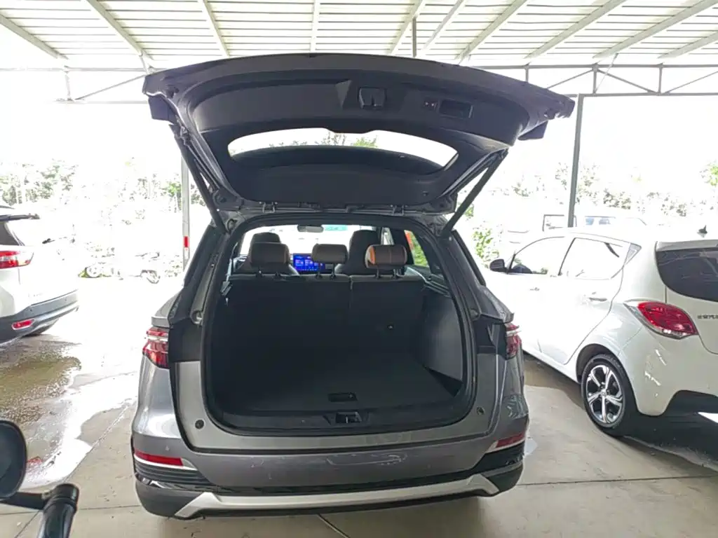BYD Song Pro New Energy 2022 — фото 19