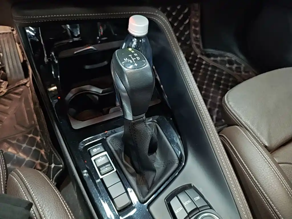 BMW X1 2018 — фото 14