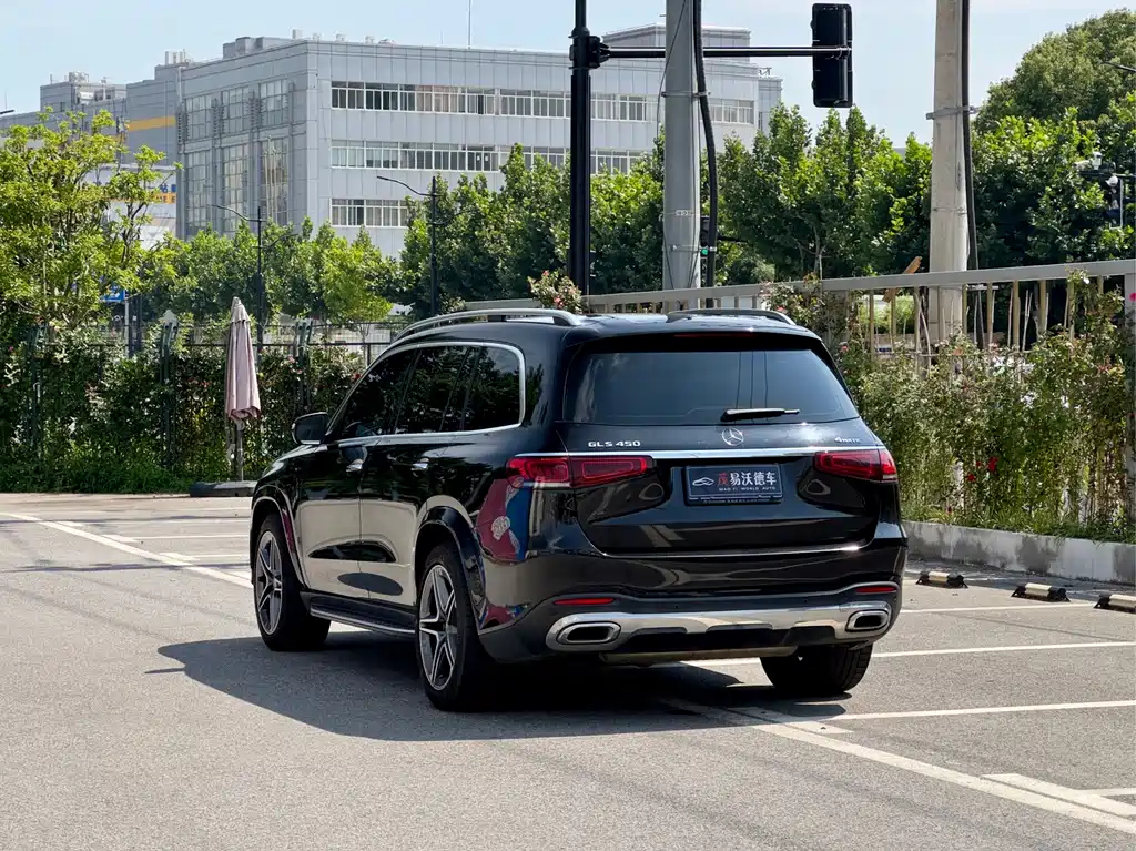 Mercedes-Benz GLS 2022