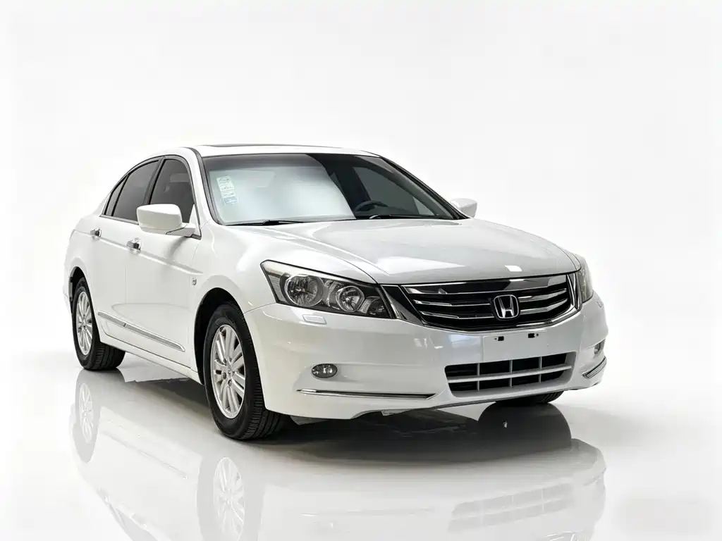 Honda Accord 2013 — фото 3