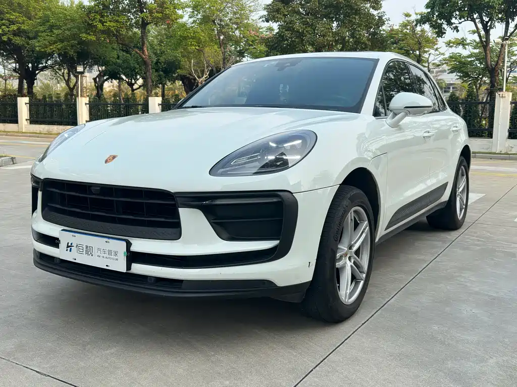 Porsche Macan 2022 — фото 1