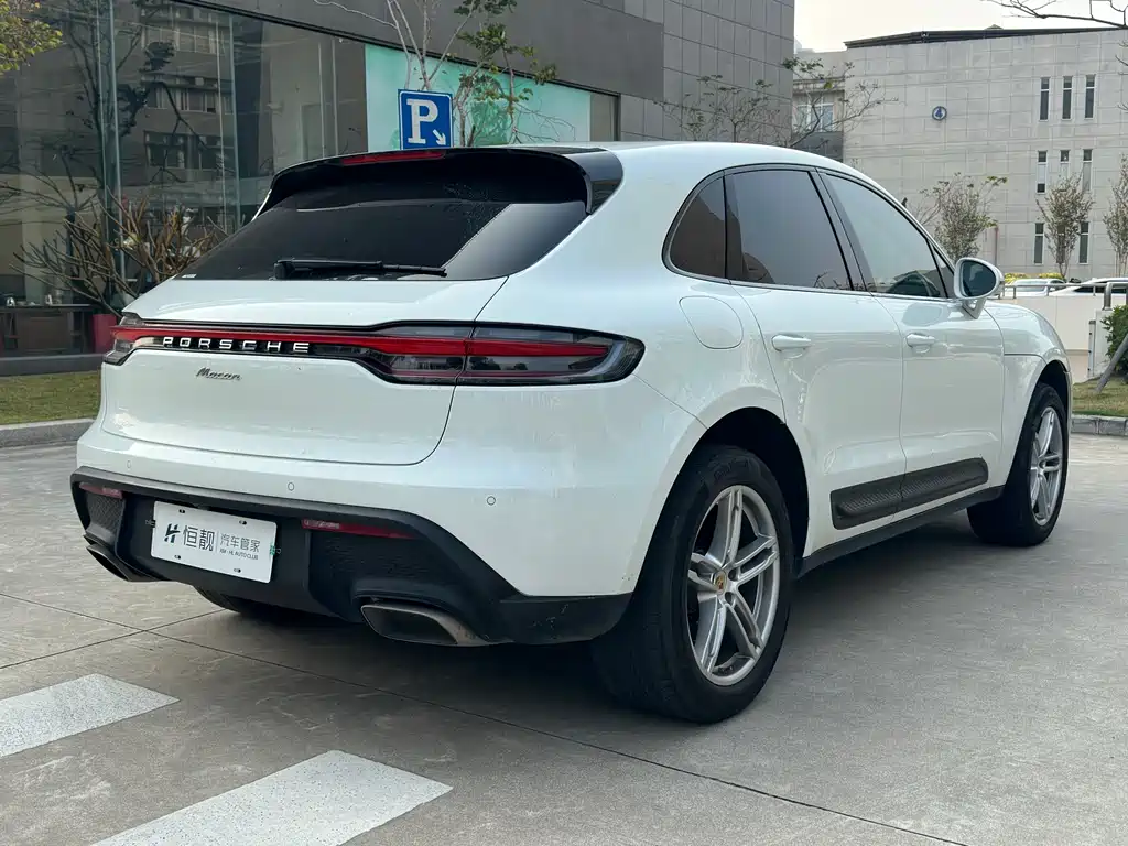 Porsche Macan 2022 — фото 4