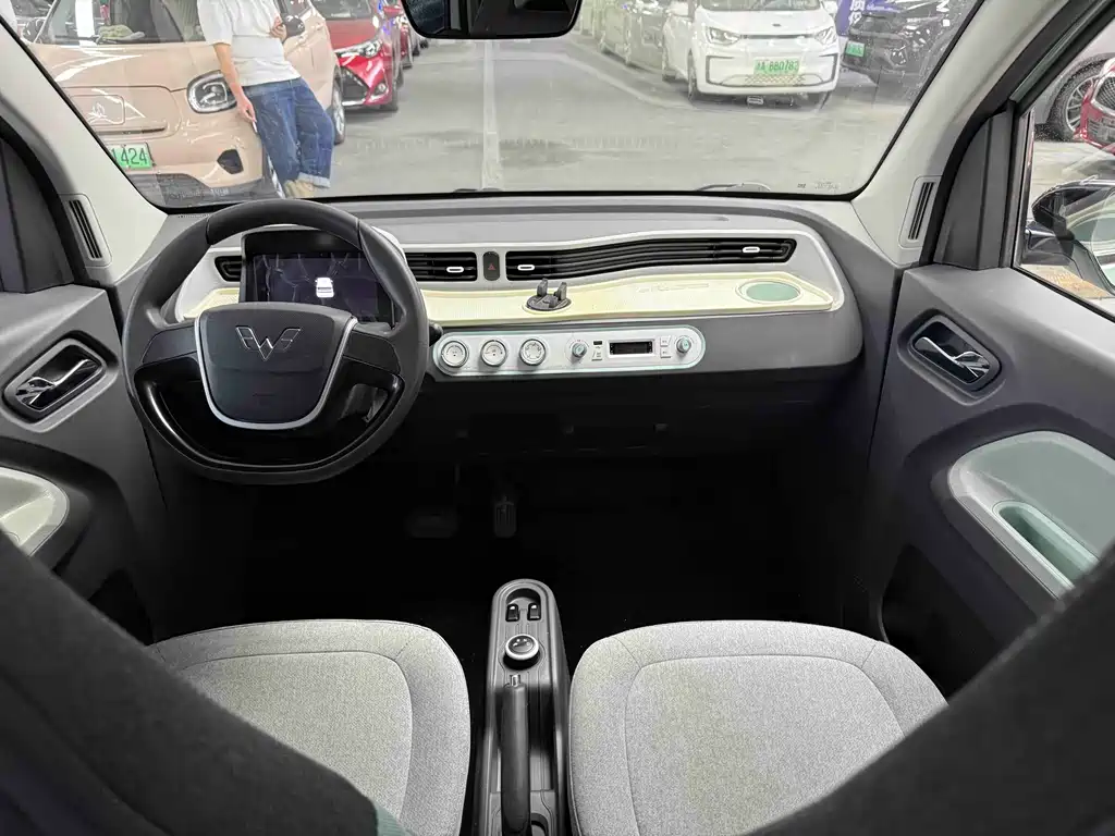 Wuling MINIEV 2022