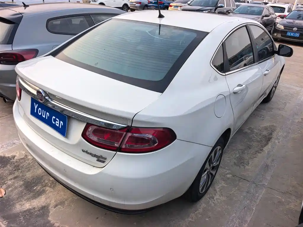 Fiat Viaggio 2014