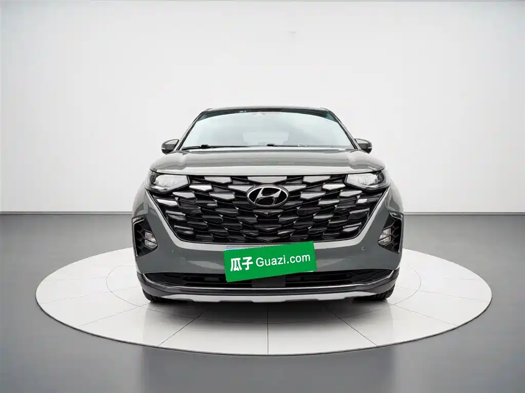 Hyundai Custo 2023 — фото 24