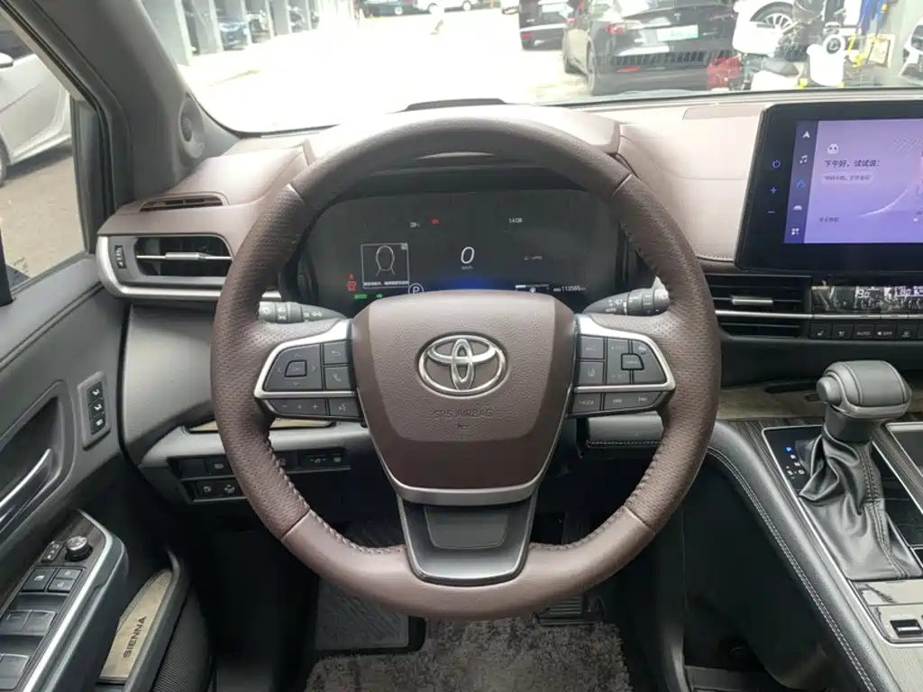 Toyota Sienna 2022