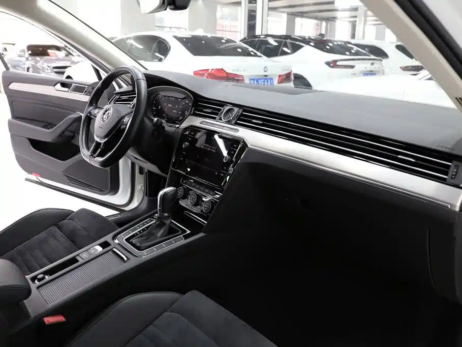 Volkswagen Viloran 2019 — фото 17