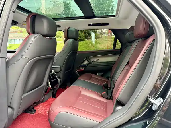 Land Rover Range Rover Sport 2024